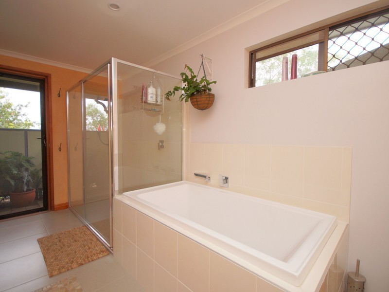 299 Bulgun Road, Bulgun QLD 4854