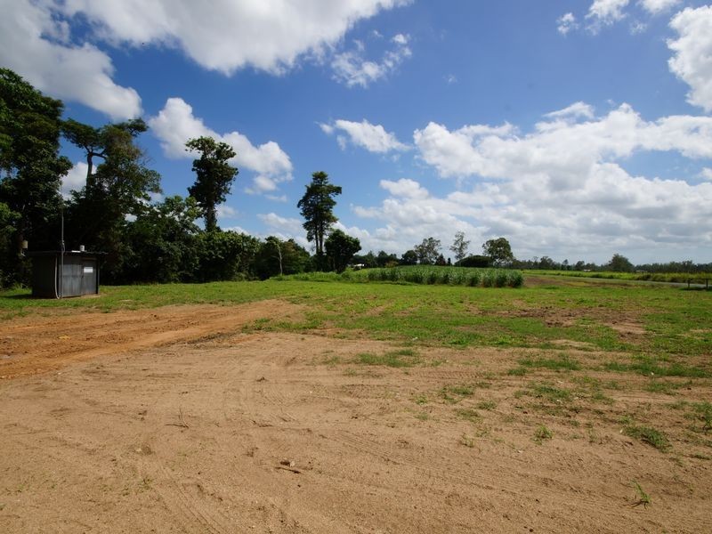 520 Middle Murray Road, Murray Upper QLD 4854