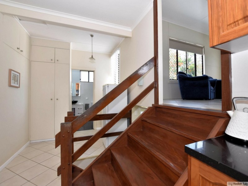 8 Murray Street, Tully QLD 4854
