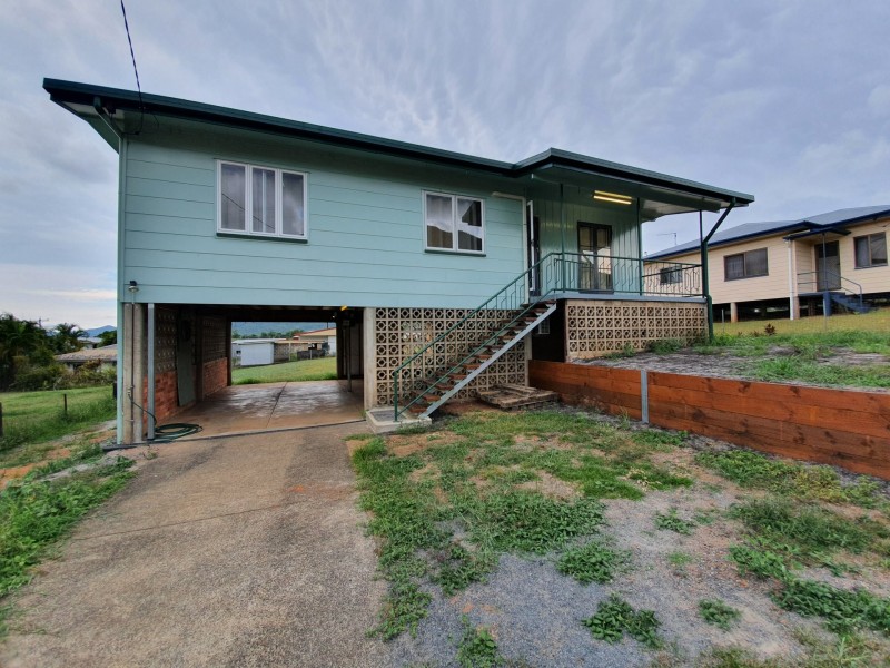 12 McDonald Street, Tully QLD 4854