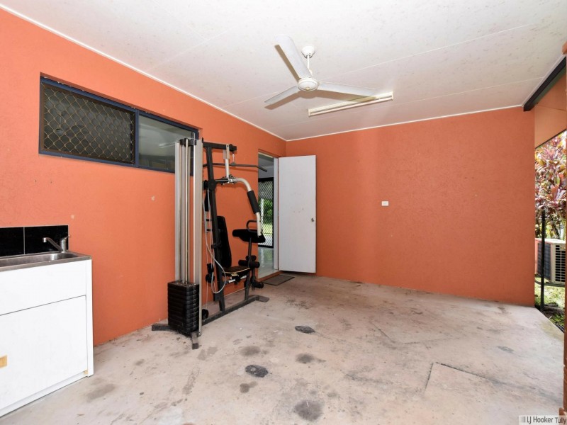 1367 Old Tully Road, Maadi QLD 4855