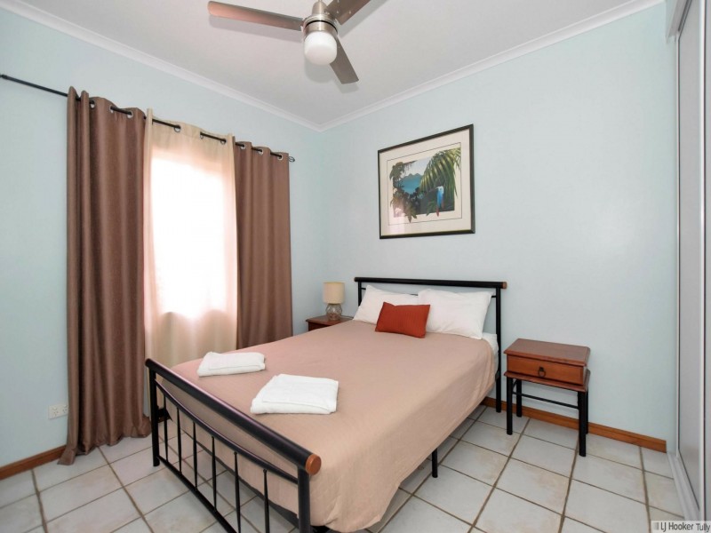 Unit 2/112 Kennedy Esplanade, South Mission Beach QLD 4852