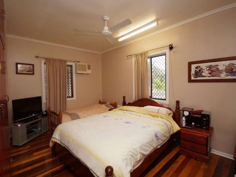 16 Cairns Street, Tully QLD 4854