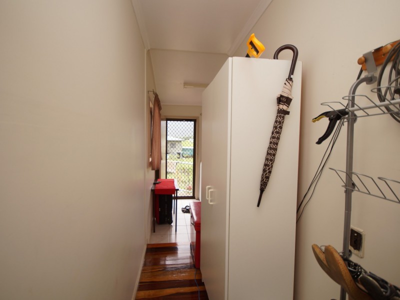 16 Cairns Street, Tully QLD 4854