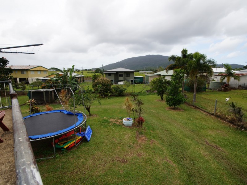 16 Cairns Street, Tully QLD 4854