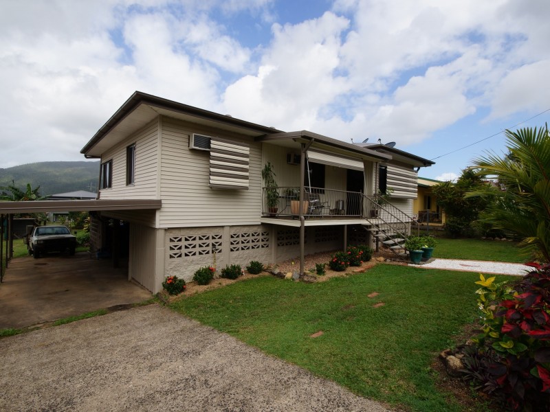 16 Cairns Street, Tully QLD 4854