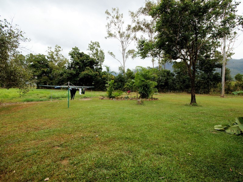 714 Kennedy Creek Road, Kennedy QLD 4816