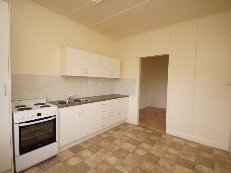 3 Thurles Street, Tully QLD 4854