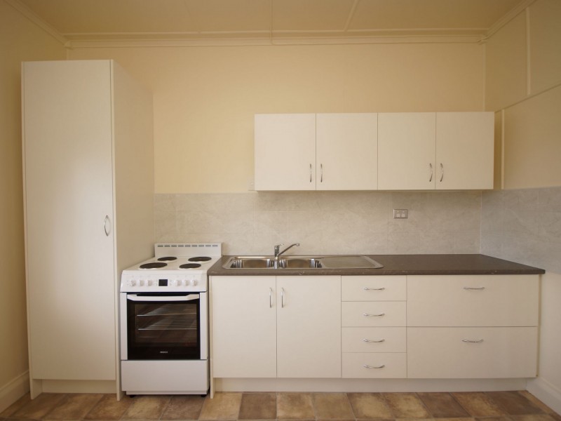 3 Thurles Street, Tully QLD 4854