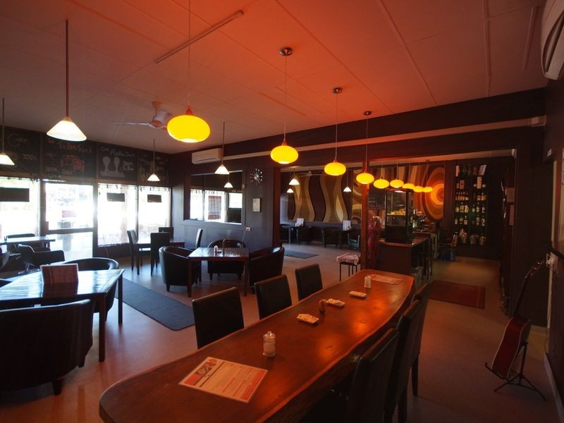 3 & 4/1996 TULLY MISSION BCH RD, Wongaling Beach QLD 4852