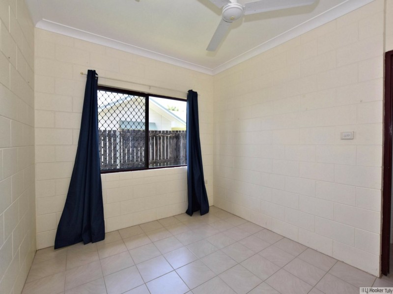 22 Campbell Street, Tully QLD 4854