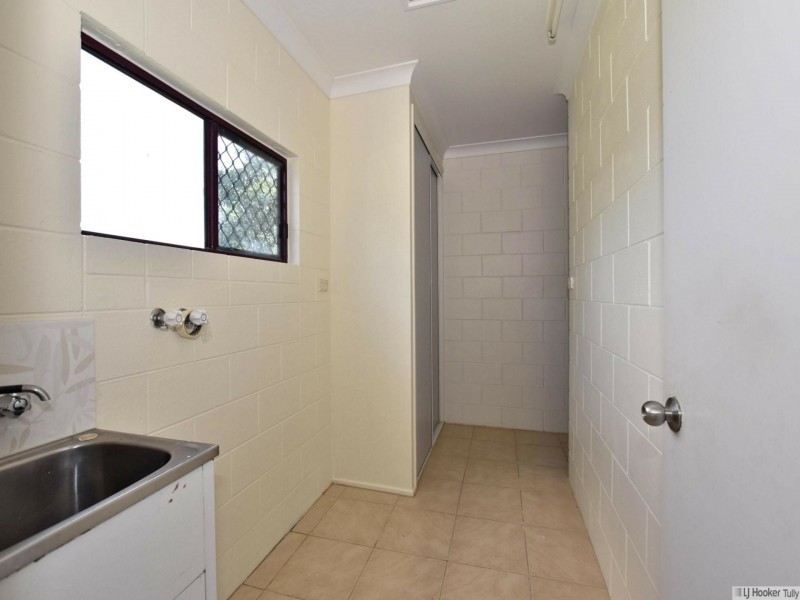 22 Campbell Street, Tully QLD 4854