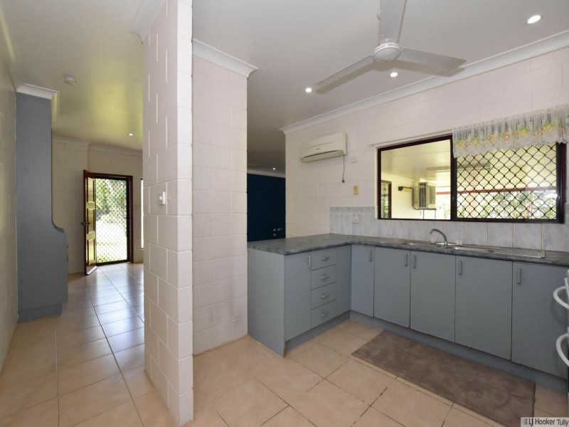 22 Campbell Street, Tully QLD 4854