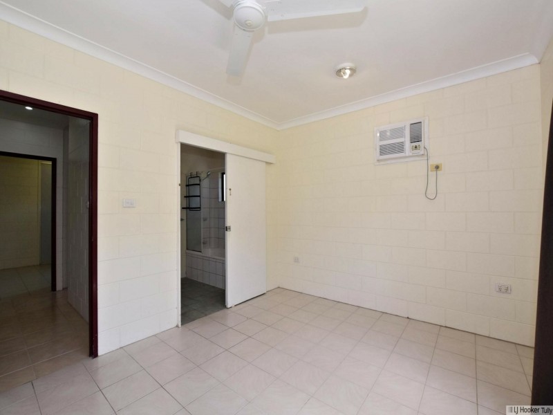 22 Campbell Street, Tully QLD 4854