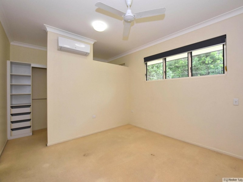 25 Pease Street, Tully QLD 4854