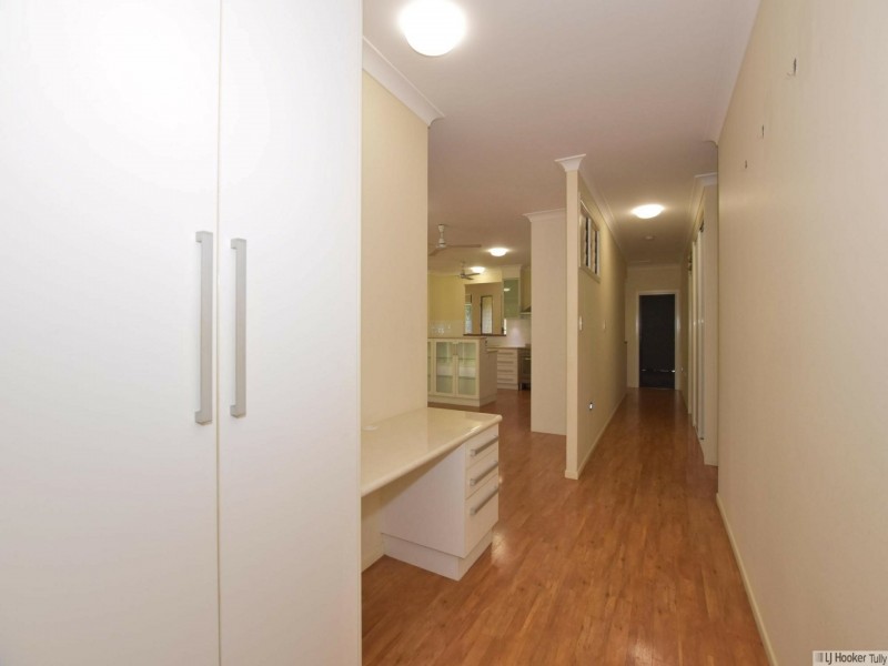 25 Pease Street, Tully QLD 4854