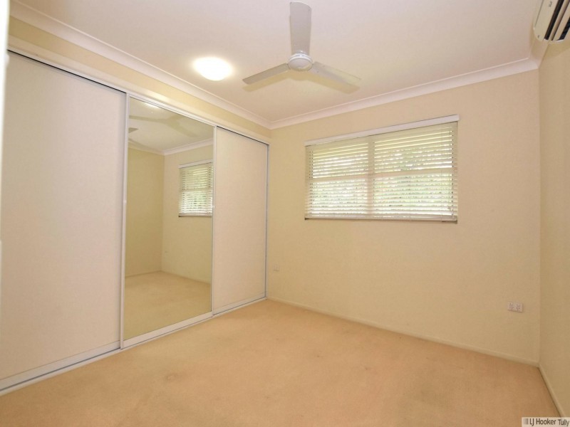 25 Pease Street, Tully QLD 4854