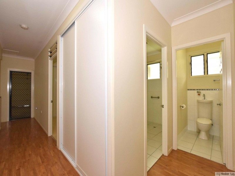 25 Pease Street, Tully QLD 4854