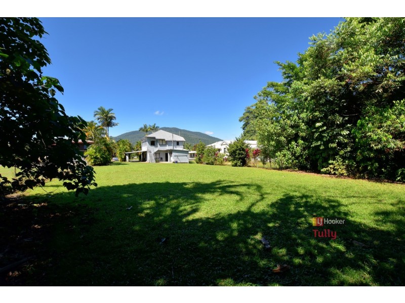 1-2/7 Blackman Street, Tully QLD 4854