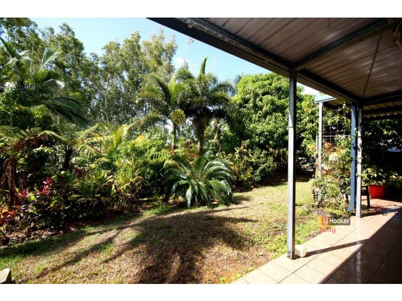 28 Melaleuca Drive, Tully Heads QLD 4854