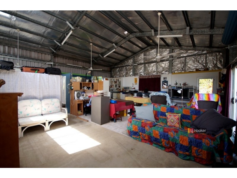 28 Melaleuca Drive, Tully Heads QLD 4854