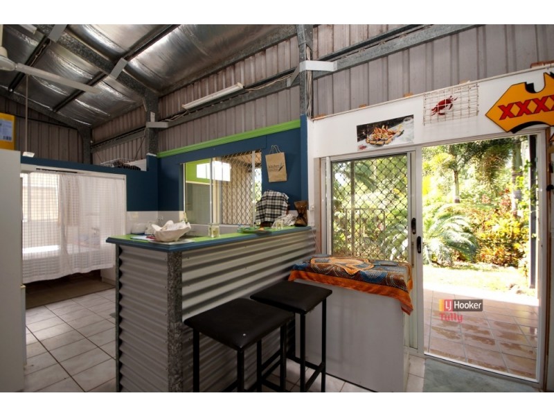 28 Melaleuca Drive, Tully Heads QLD 4854