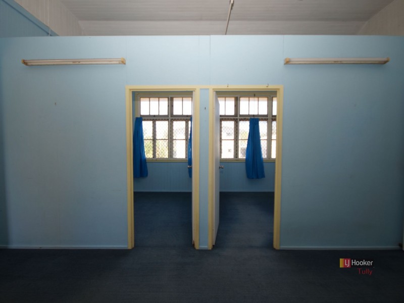 121 Taylor Street, Tully Heads QLD 4854