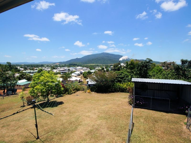 26 Brannigan Street, Tully QLD 4854