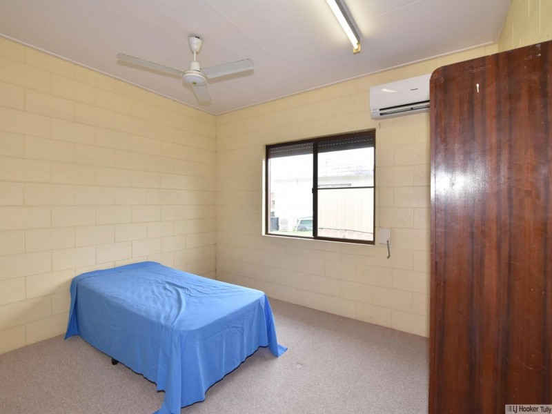 10 Casuarina Street, Tully Heads QLD 4854