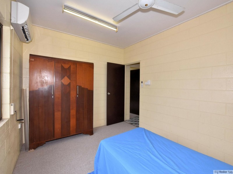 10 Casuarina Street, Tully Heads QLD 4854