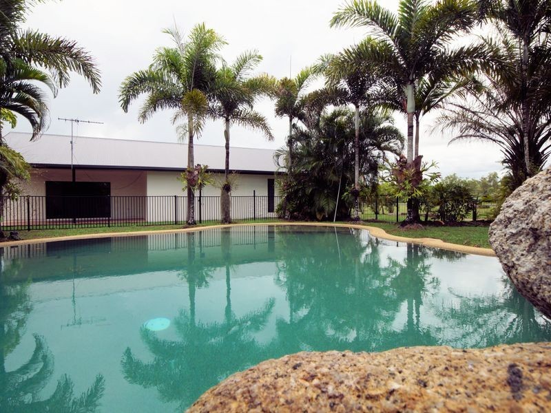 60 Hull Heads Road, Hull Heads QLD 4854