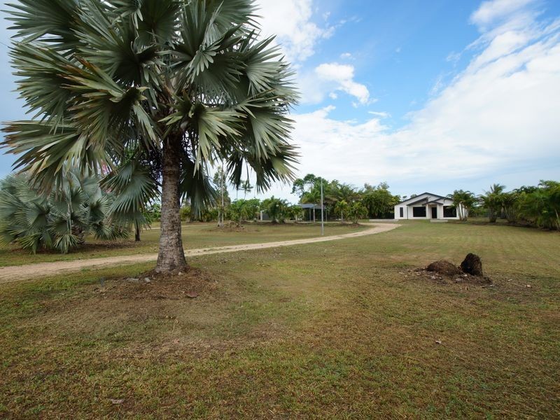 60 Hull Heads Road, Hull Heads QLD 4854