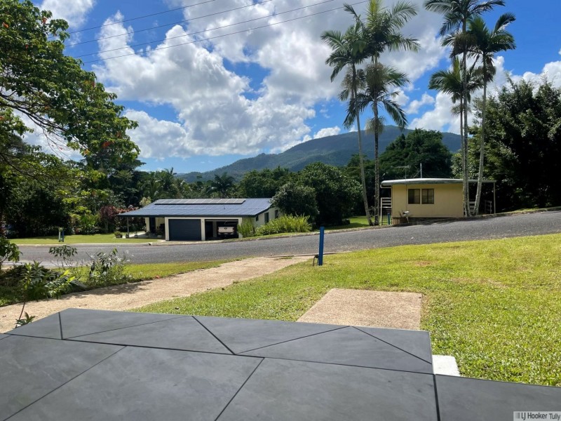 8 Geddes Street, Tully QLD 4854