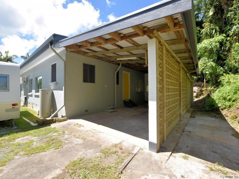 8 Geddes Street, Tully QLD 4854