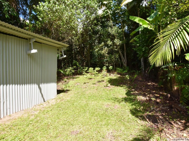 8 Geddes Street, Tully QLD 4854