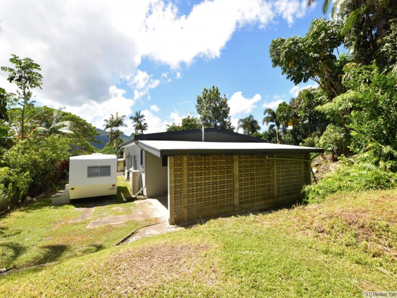 8 Geddes Street, Tully QLD 4854