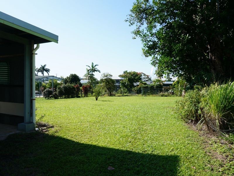 13 Webb Street, Tully QLD 4854