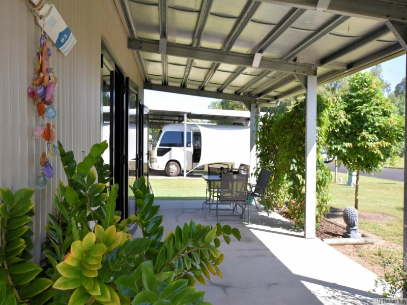 16 Muir Street, Tully Heads QLD 4854