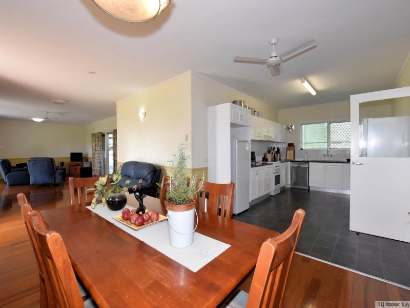 45 Marine Parade, Cardwell QLD 4849