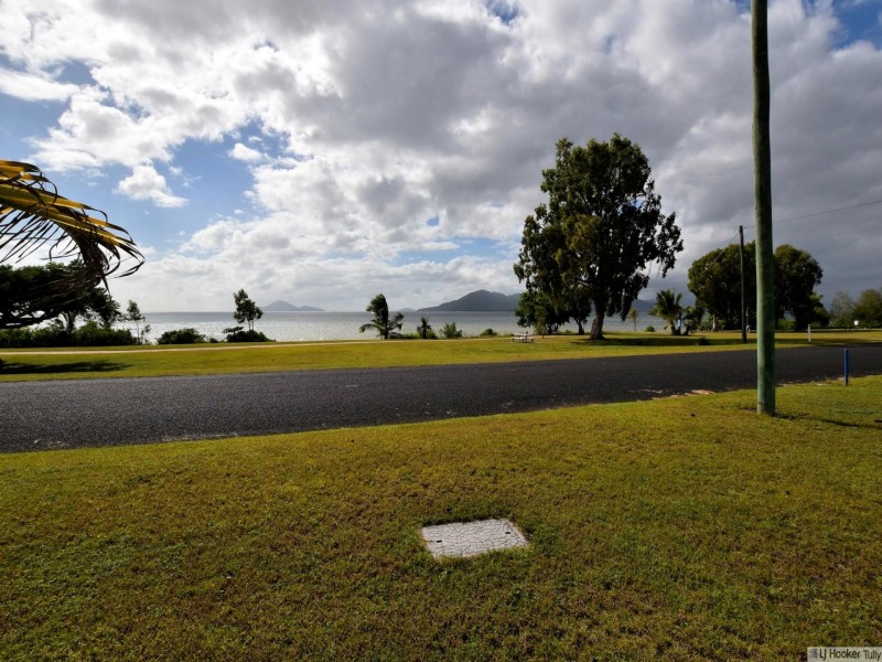 45 Marine Parade, Cardwell QLD 4849