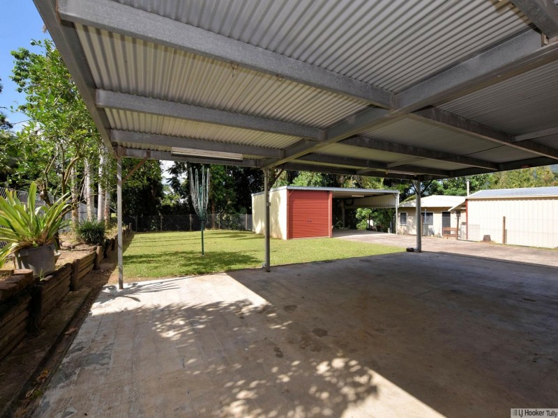 14 Watkins Street, Tully QLD 4854