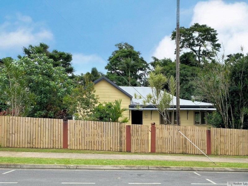 14 Watkins Street, Tully QLD 4854