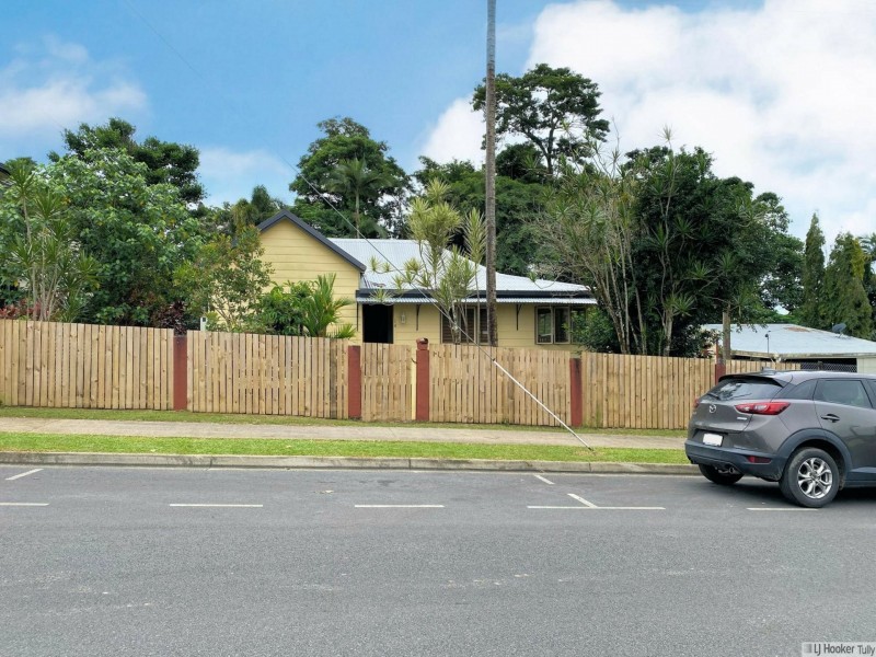 14 Watkins Street, Tully QLD 4854