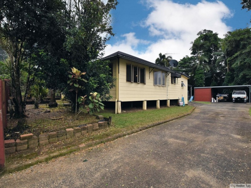 14 Watkins Street, Tully QLD 4854