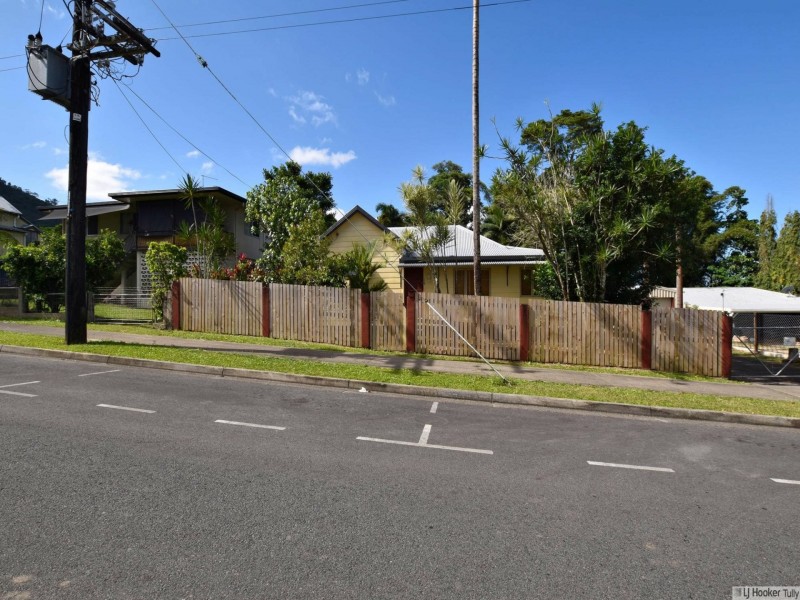 14 Watkins Street, Tully QLD 4854