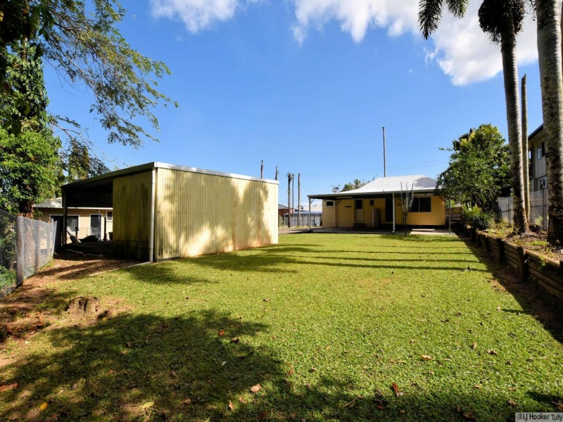 14 Watkins Street, Tully QLD 4854