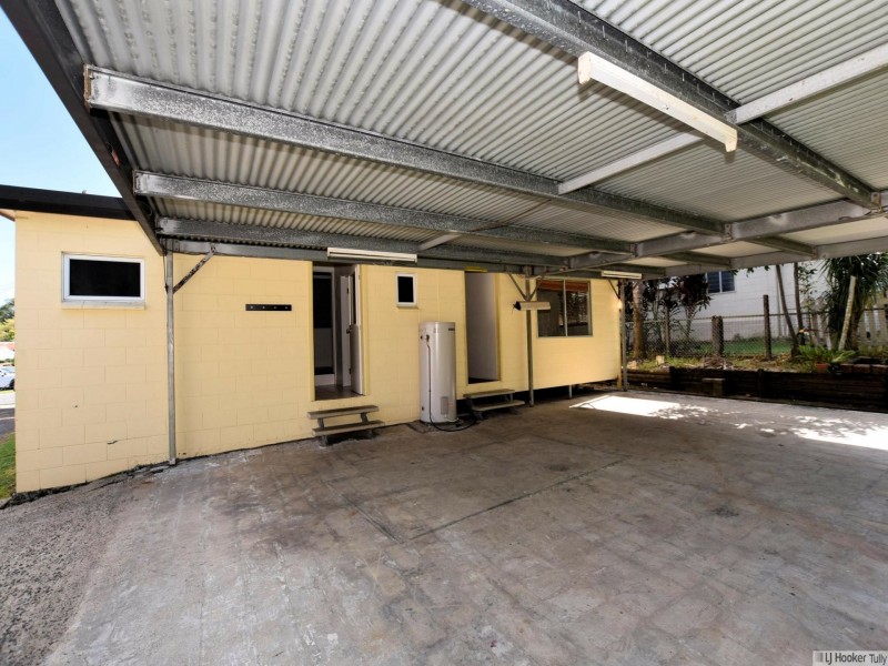 14 Watkins Street, Tully QLD 4854