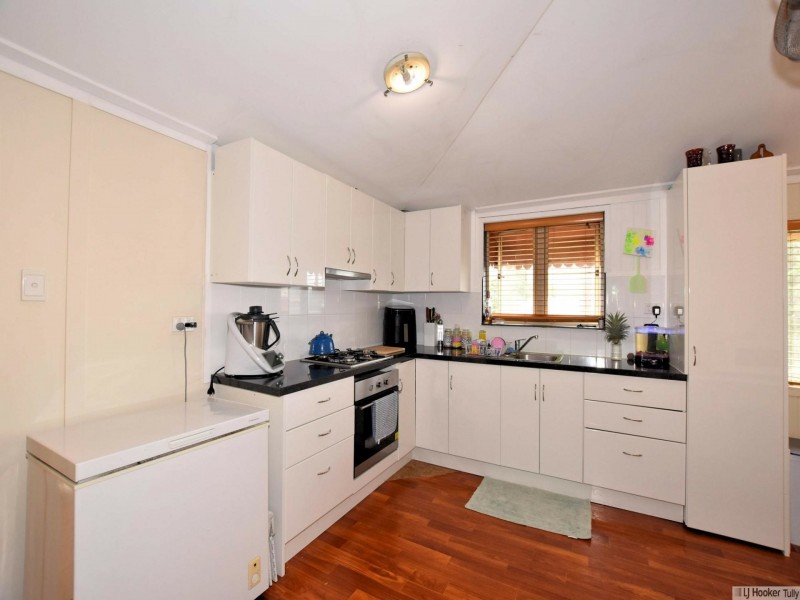 14 Watkins Street, Tully QLD 4854