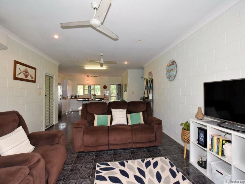 8 Stuart Drive, Feluga QLD 4854