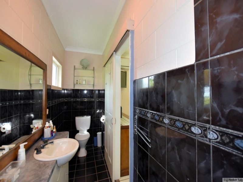 8 Stuart Drive, Feluga QLD 4854
